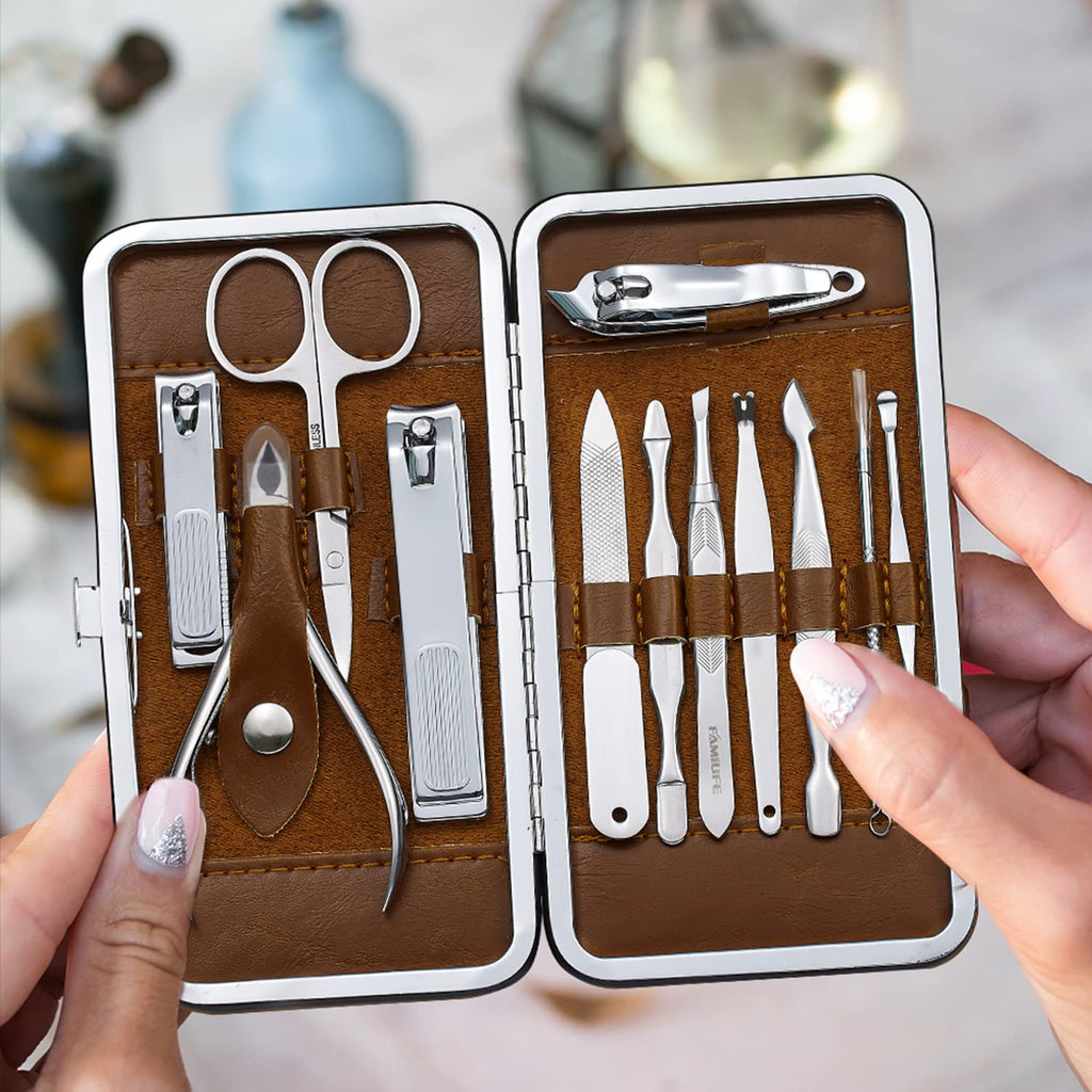 Leipple Manicure Set Professional Nail Clippers Pedicure Kit - 16 pcs  Stainless Steel Grooming Kit - Nail Care Tools with Luxurious Travel  Leather Case (Pink)